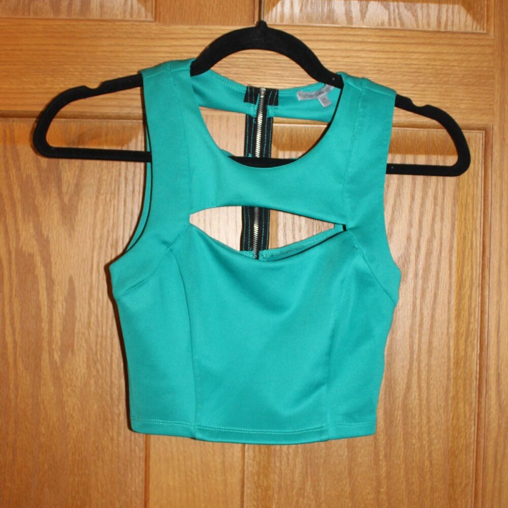 Charlotte Russe Women's XS Teal Cut-Out Sleeveless Crop Top